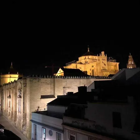 Mezquita Apartment Cordoba